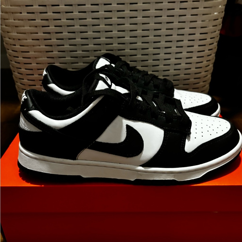 Nike Dunk Low Panda